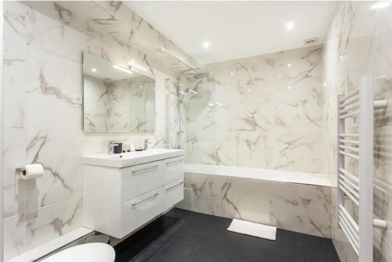 Cmg Residence Buttes Chaumont - Botzaris Paris Bagian luar foto